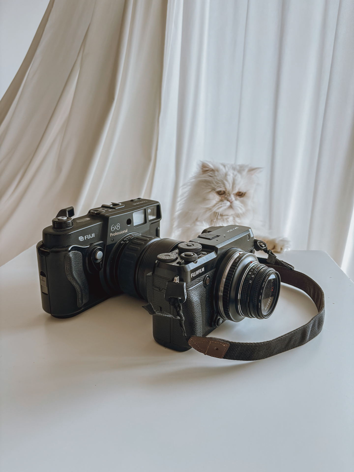 Prawie Hasselblad X PAN – Fuji GSW 680.